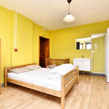 בית נופש Cozy In Durbuy With Garden ברוו