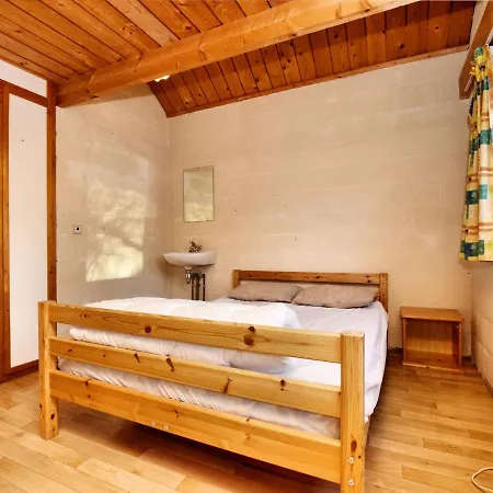 Cozy In Durbuy With Garden בית נופש *